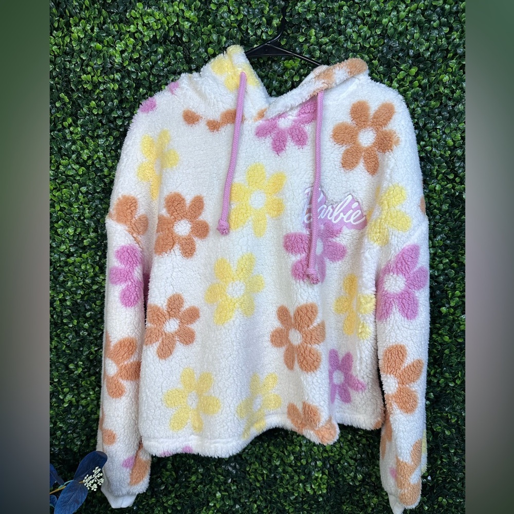 Nwt Barbie sherpa pull over floral hoodie nwt